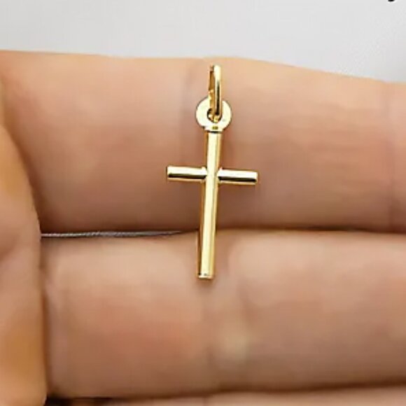 Genuine 10K Gold Cross Pendant Real Yellow Gold Stamped 10K ITALY - Picture 1 of 3